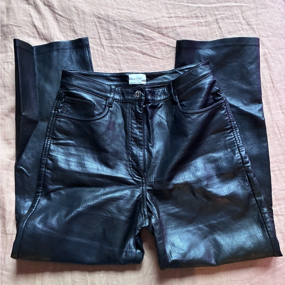 Aritzia Wilfred Black Vegan Leather Pants - Sleek Straight Fit - Small